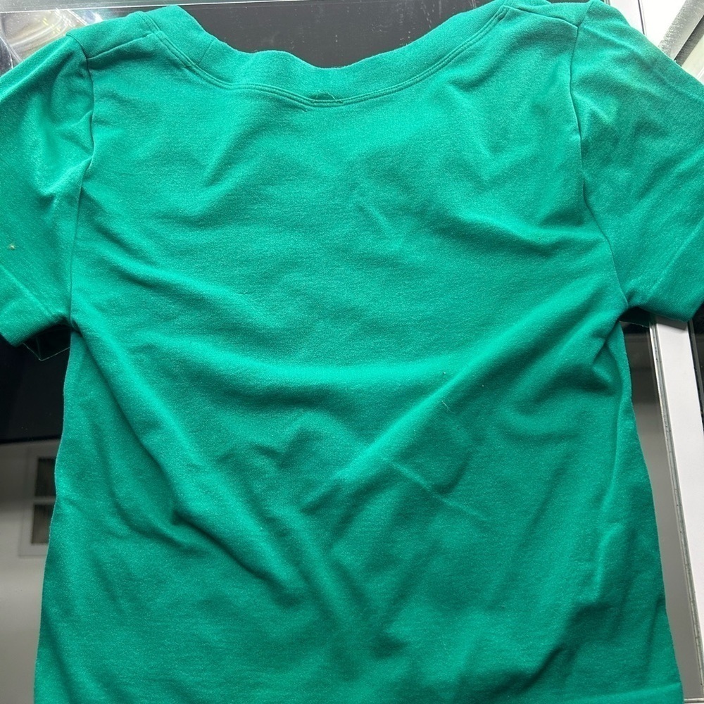 Green crop top